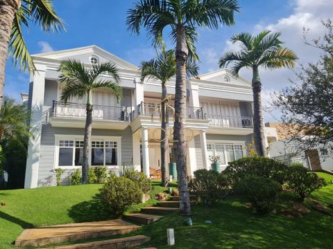 Casa de Alto Padrão à Venda e Locação no Condomínio Bougainville – Campinas/SP