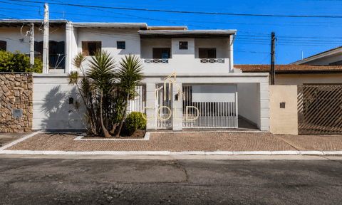 Casa à venda em condomínio fechado em Campinas – 5 suítes | 288 m² de construção | Campinas